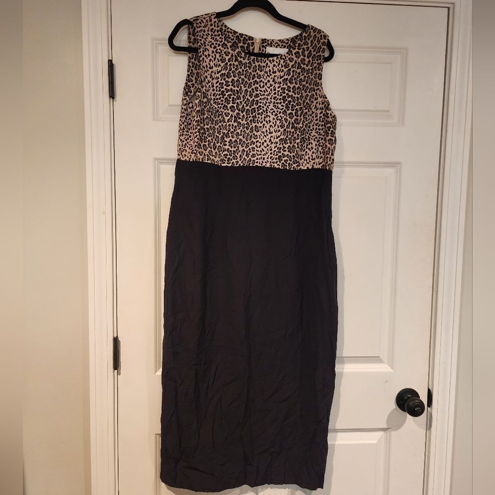 Danny & Nicole black cheetah print sleeveless maxi dress Size 16